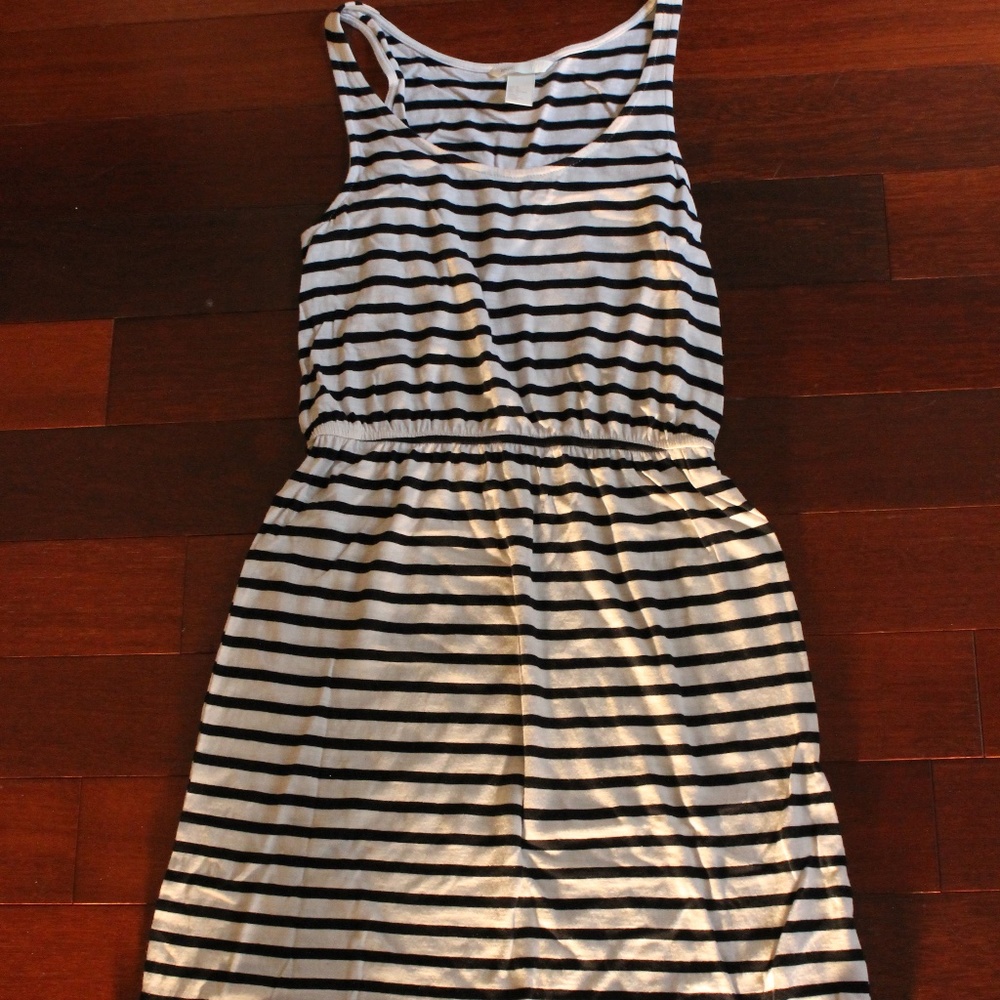 H&M Black and White Dress